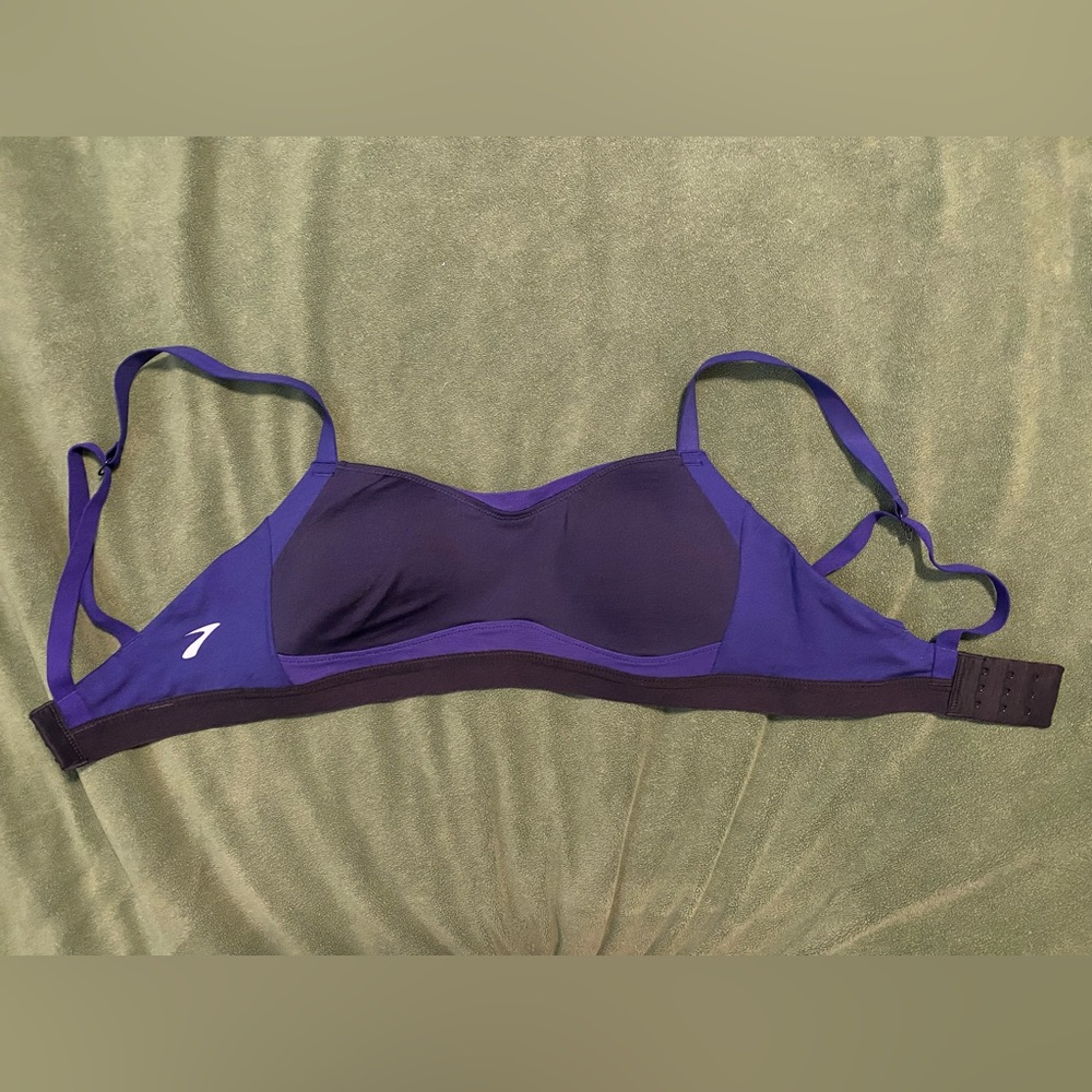 Brooks bra xs